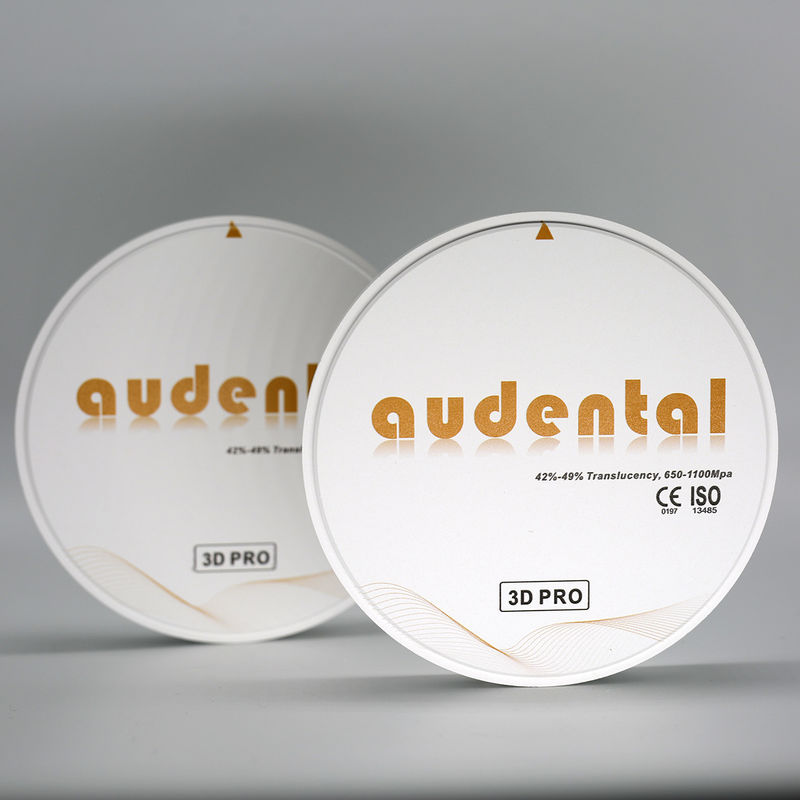 Sterkte Tandheelkundige Zirconia Block In Vita16 Bleach4 Shades glad oppervlak Meerlaagse Voordeel