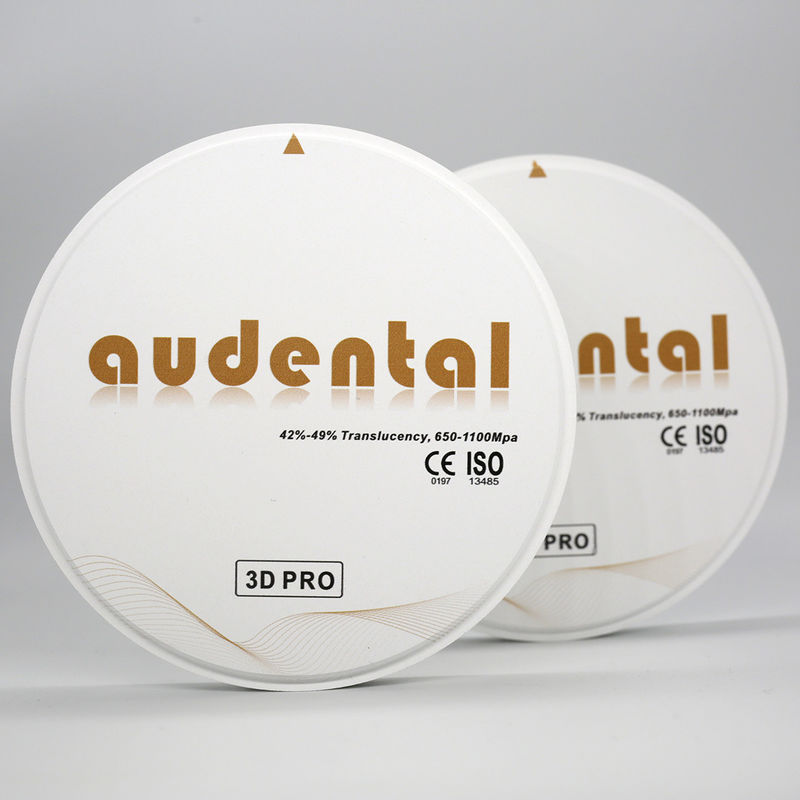 Sterkte Tandheelkundige Zirconia Block In Vita16 Bleach4 Shades glad oppervlak Meerlaagse Voordeel