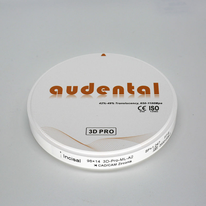Sterkte Tandheelkundige Zirconia Block In Vita16 Bleach4 Shades glad oppervlak Meerlaagse Voordeel