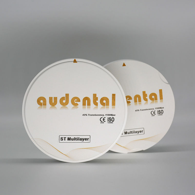46% Translucent ST-Plus Multilayer Zirconia Round Disc Block Smooth Vita 16 Schaduw voor tandheelkundige restauratie